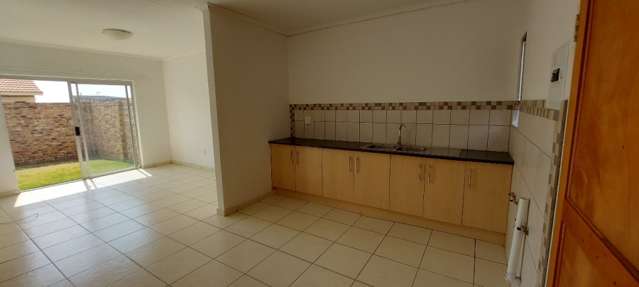 To Let 3 Bedroom Property for Rent in Roodewal Free State